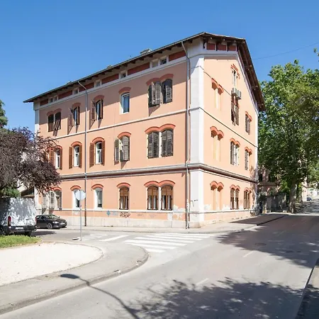 K- Apartment Pula