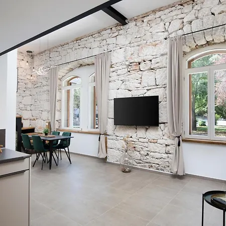 Apartment K- Pula