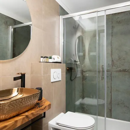 Apartment K-