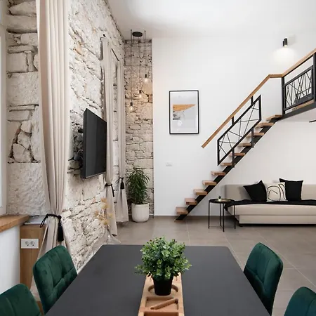 K- Apartment Pula